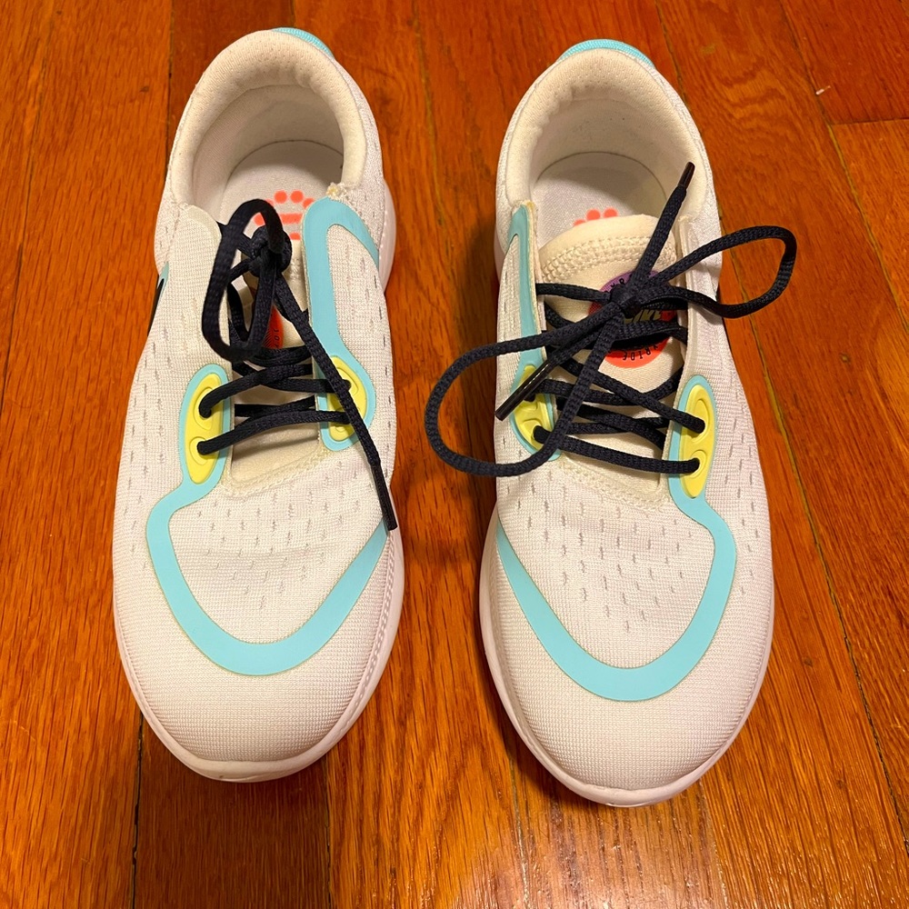 Women’s Nike Sneakers